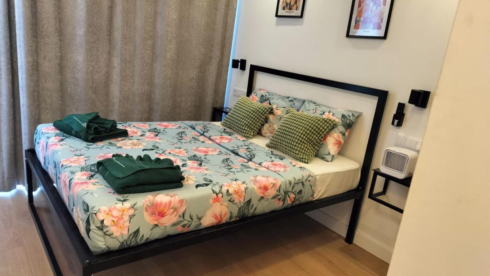 Figueira House In Beira Minho Hostel Lisboa Εξωτερικό φωτογραφία