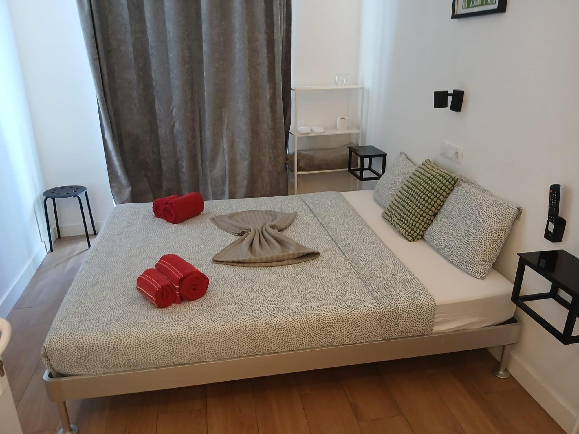 Figueira House In Beira Minho Hostel Lisboa Εξωτερικό φωτογραφία